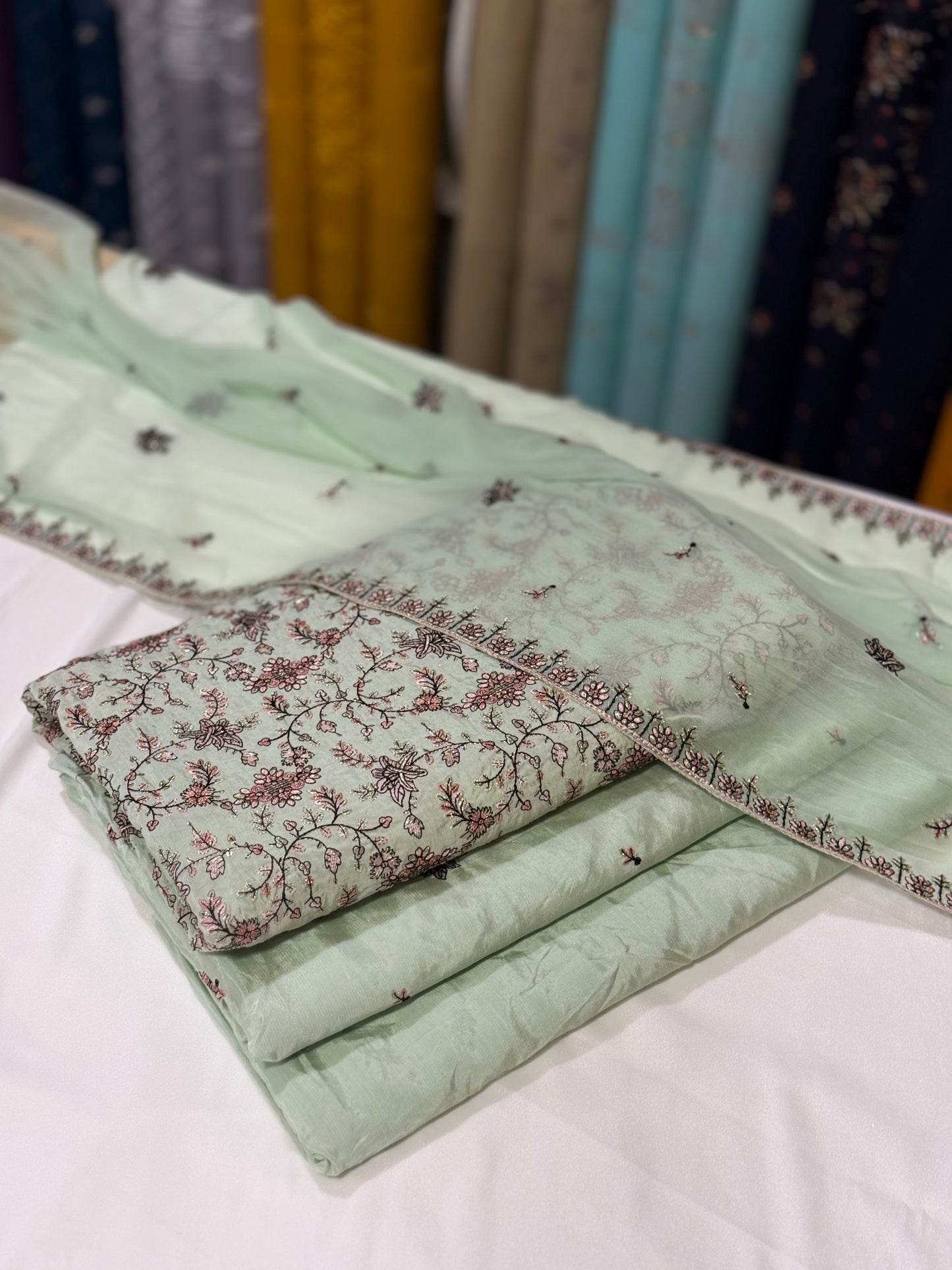Row Silk 3Ps | Kashmiri Design