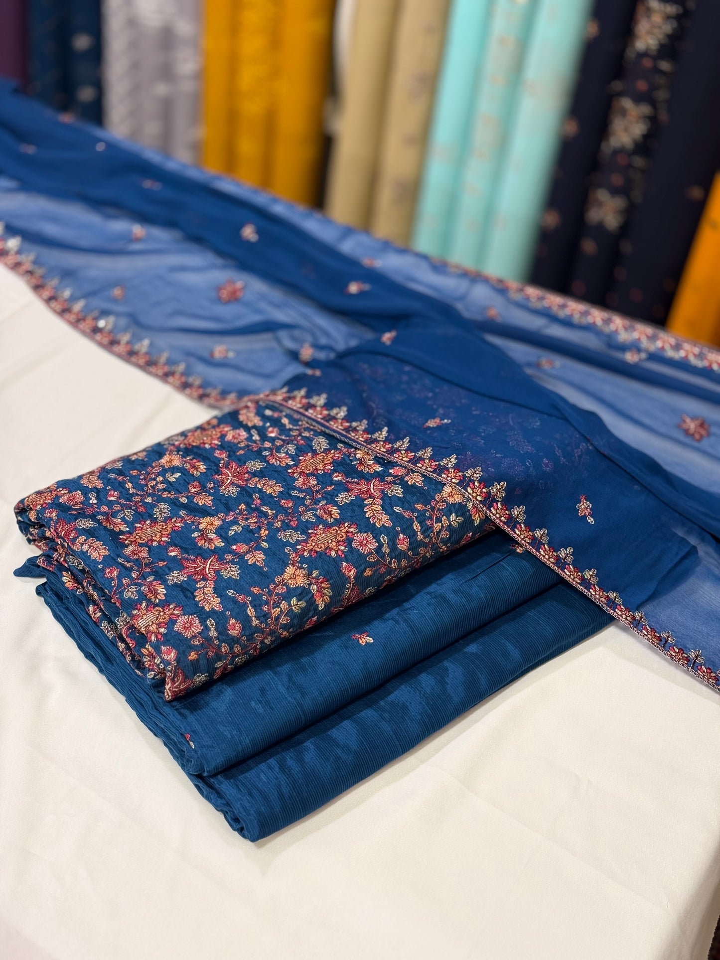 Row Silk 3Ps | Kashmiri Design