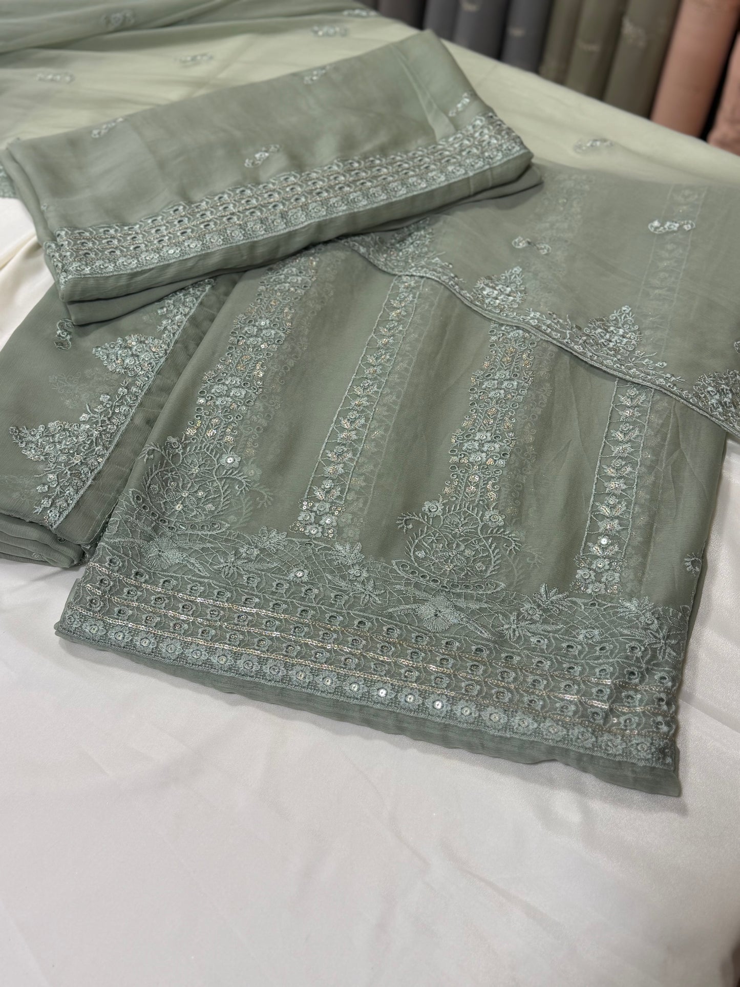 Boring Work 3Ps | Chiffon 12